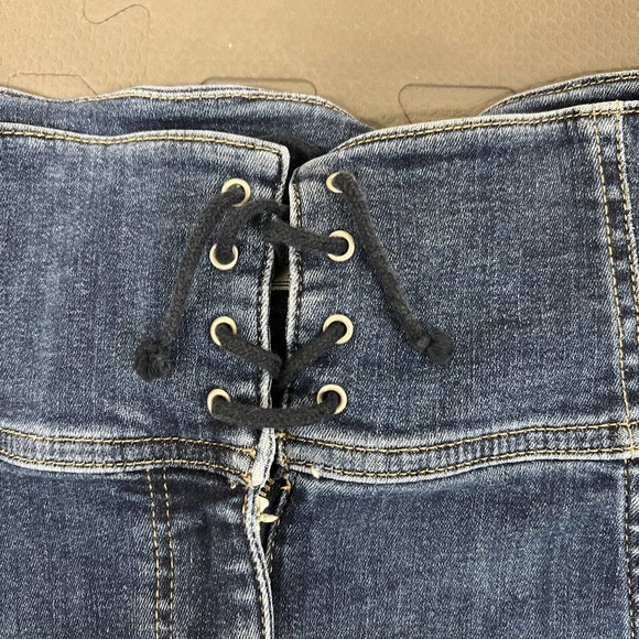 Free People Denim Skirt Womens 6 Blue Jean Stretch Mini Skirt Lace up Front FS - Picture 10 of 10